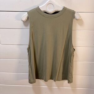 LULULEMON - Olive Green Sleeveless Tank Top (Size 8, Refer to Measurements)